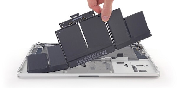 reemplazar la batería del MacBook para arreglar problemas de encendido de la Mac