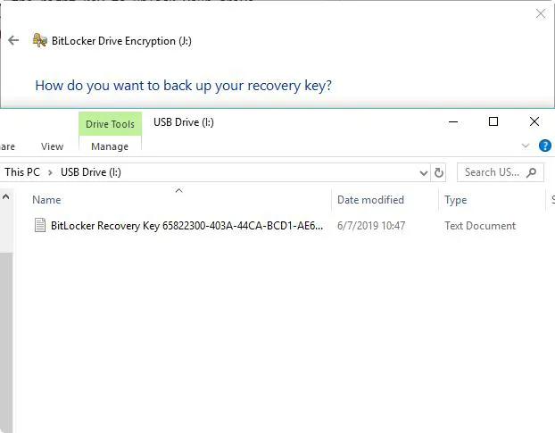 Clave de recuperación de BitLocker en una unidad flash USB