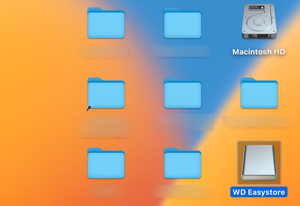 Open the WD easystore drive on Mac