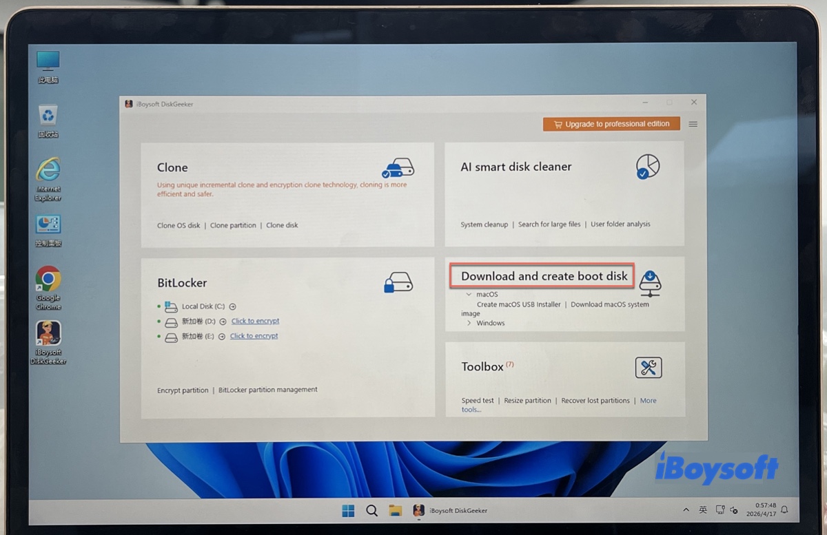 Clicking the Download and create boot disk button