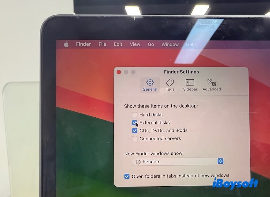 enable external hard drive to show up on desktop