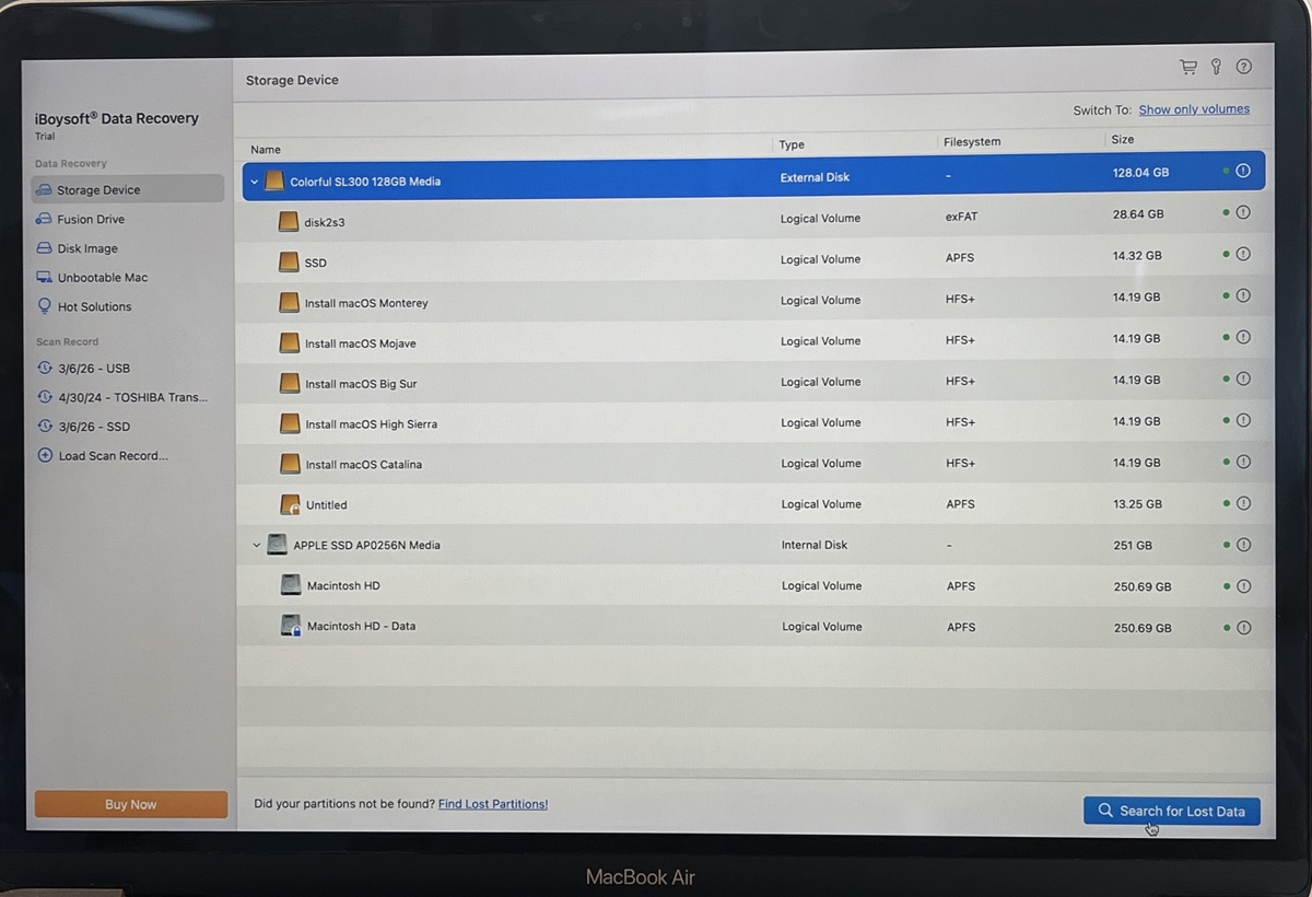 東芝外付けドライブが失われたデータをスキャンするために選択されています